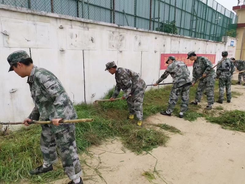 少年是祖国未来的栋梁，需要好好引导与保护