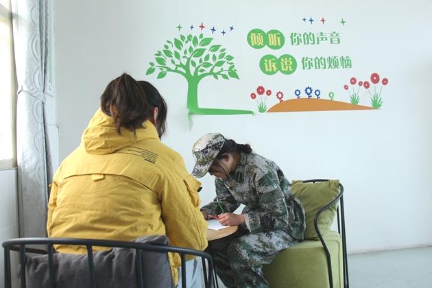 孩子不聽話教育學校(小孩在學校不聽話家長應該怎么教育)