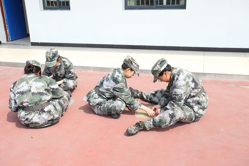 孩子厌学不听讲，家长怎么做？